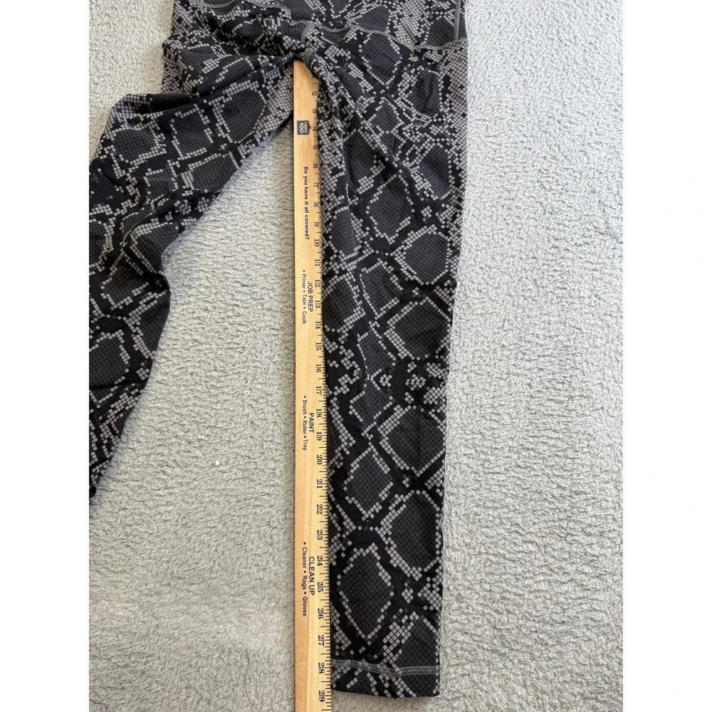 Lululemon Leggings Womens 10 Black Gray Snake Print High Rise Yoga Pants Stretch